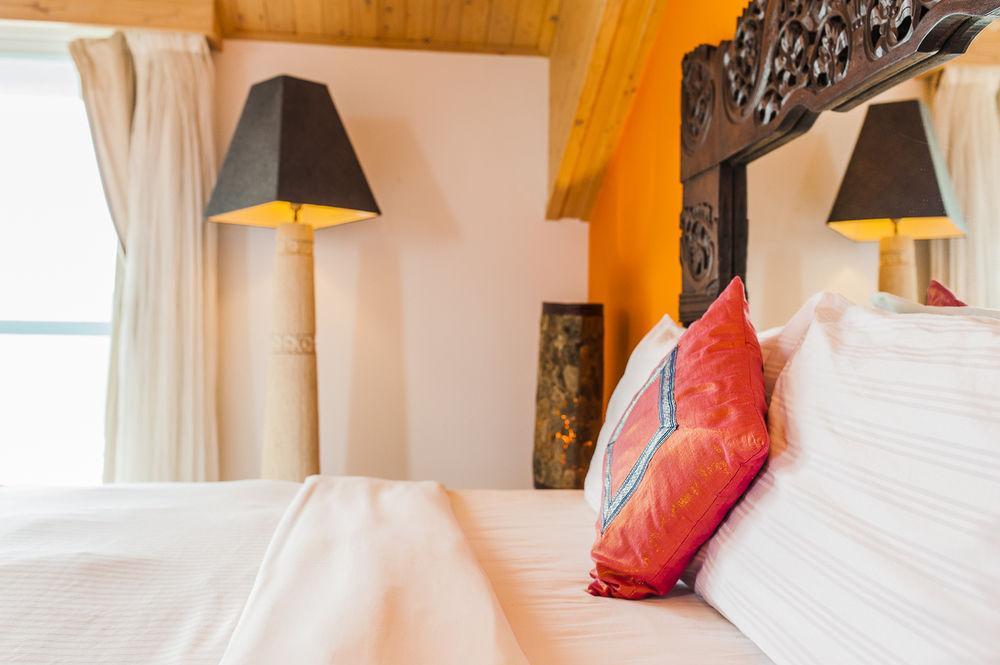 Seasons Bali Fashion Inn Kenting Exterior photo